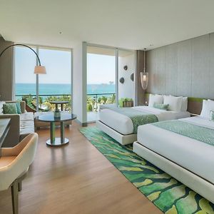 Spectacular Ocean Facing Guest room 2 Queen Resort view Balcony